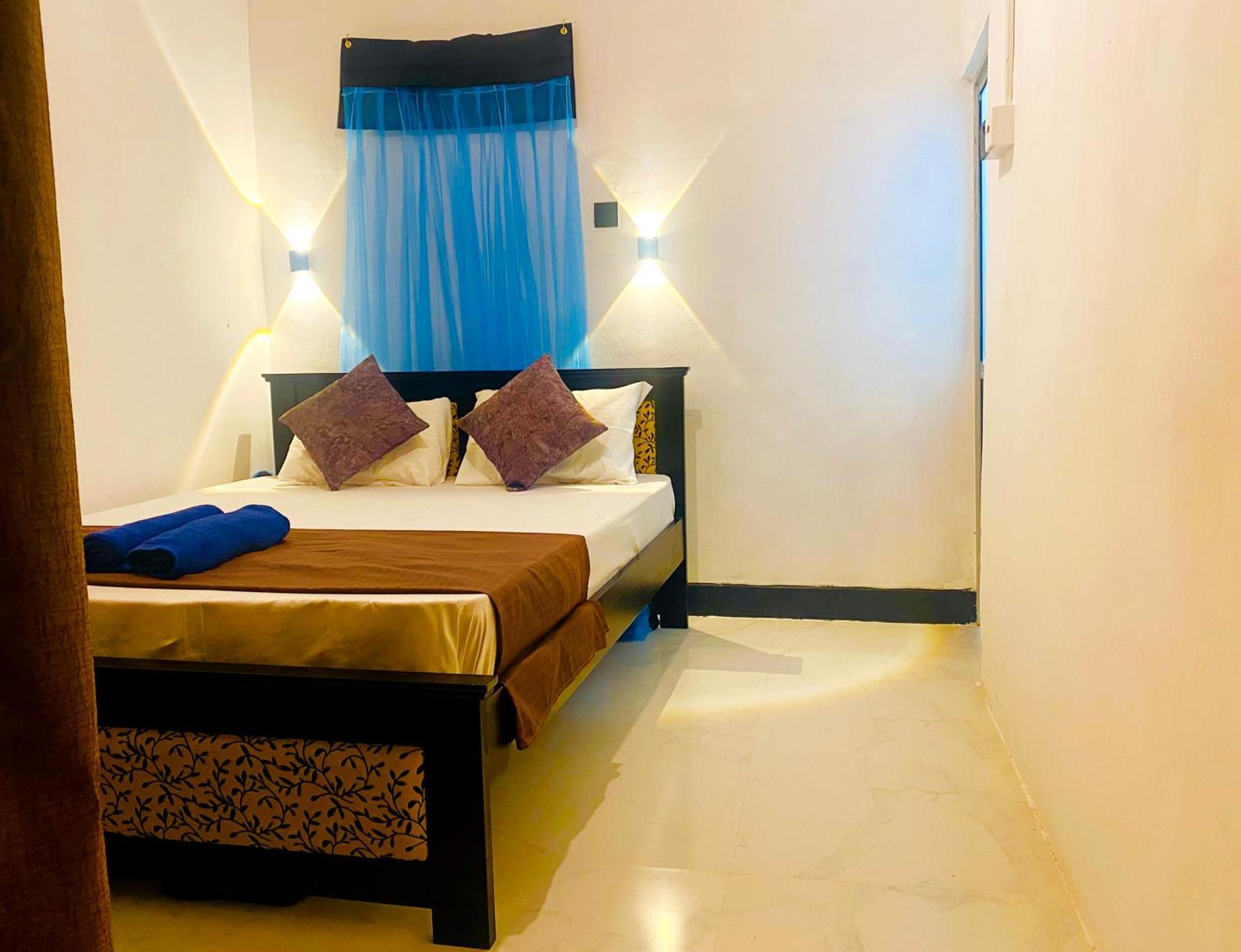 Fly Infinity - Home Stay Kandy Eksteriør bilde